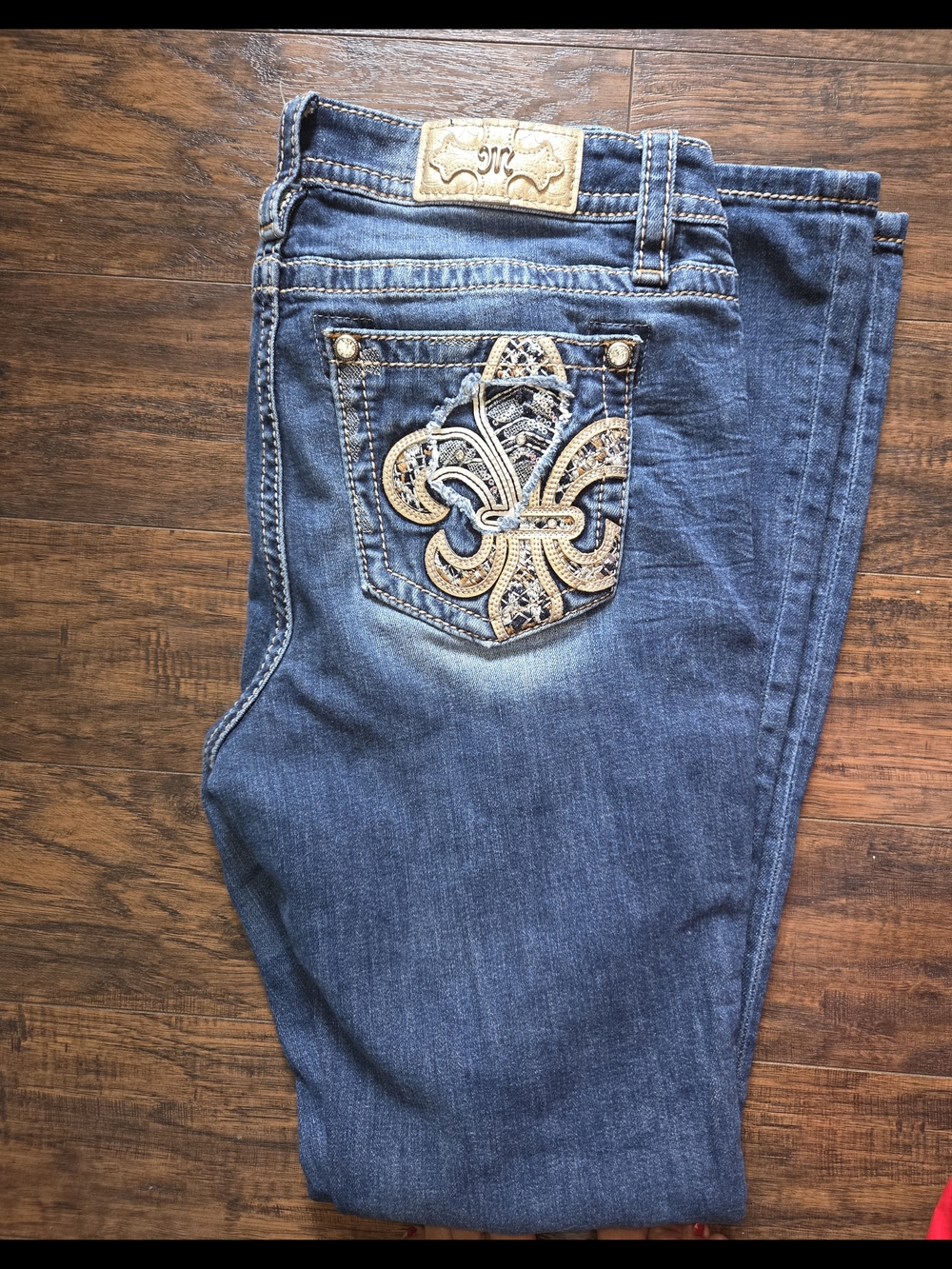 Miss Me Women's Mid-Rise Boot Jeans in Dark Blue